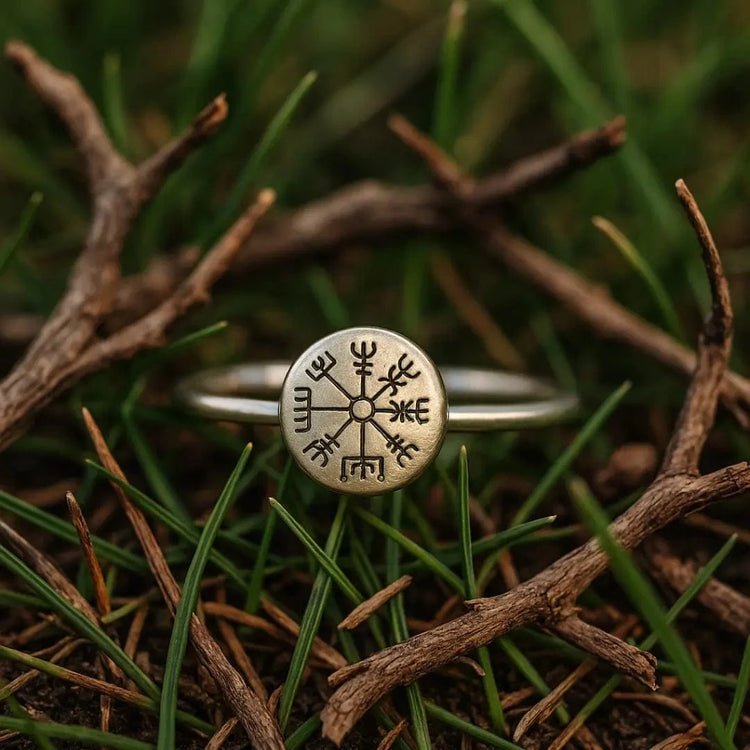 Vegvisir Warrior Ring with Shield Vegvisir Warrior Ring with Shield