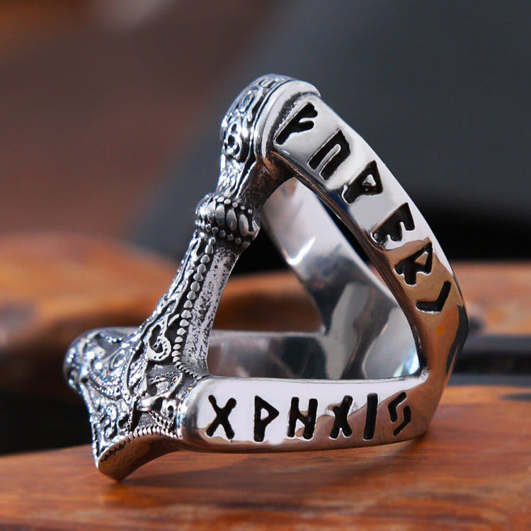 Viking ring \"Circle of Mjölnir Viking ring \"Circle of Mjölnir