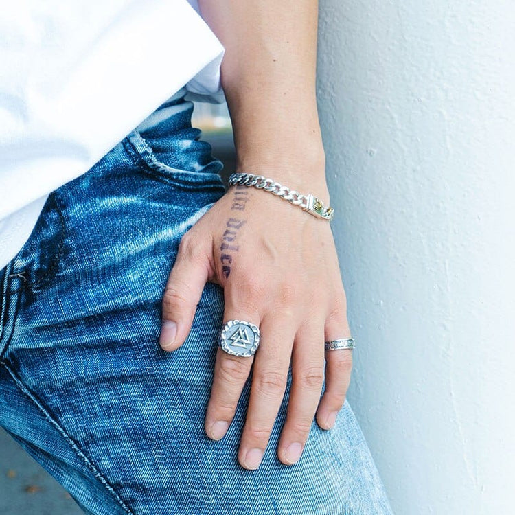 925 Sterling Silver Viking Ring - L'Éclat du Valknut 925 Sterling Silver Viking Ring - L'Éclat du Valknut