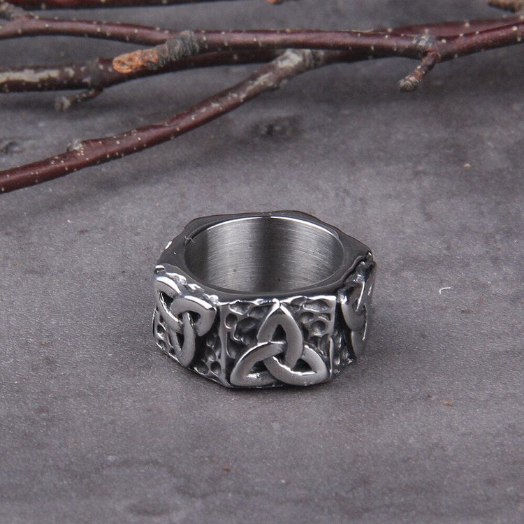 Viking ring - Triquetra Nordique Viking ring - Triquetra Nordique