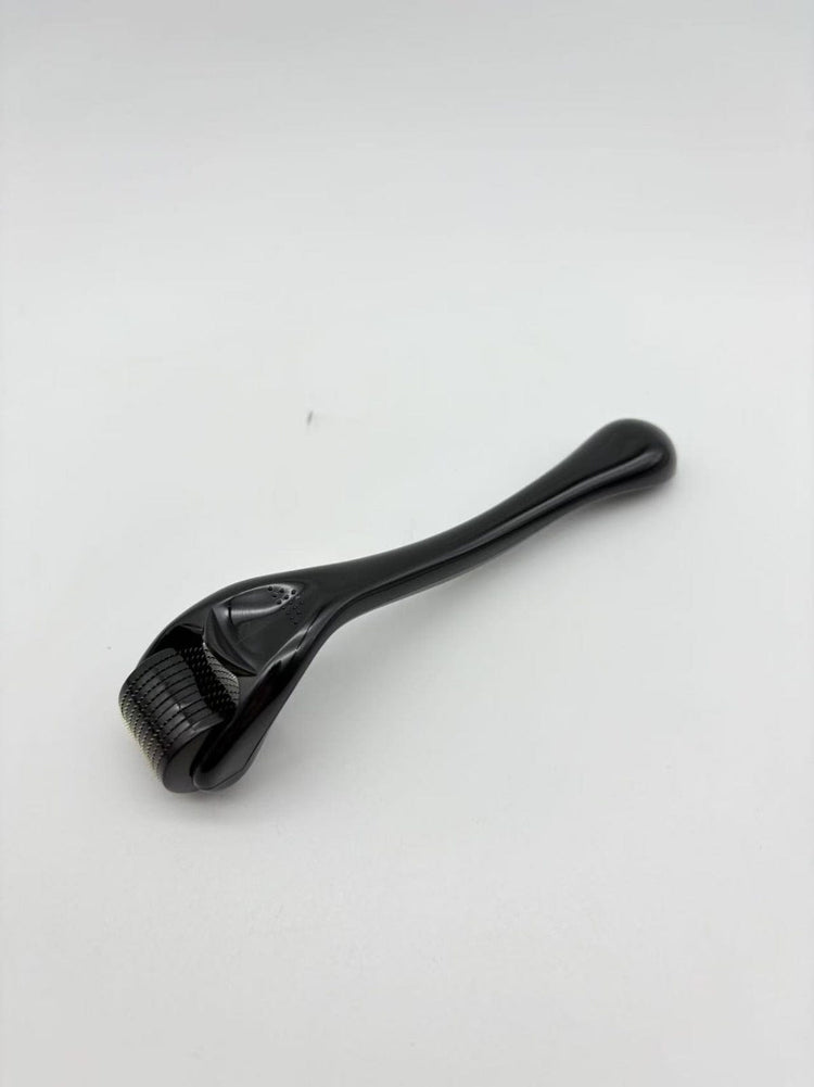 Beard roller in titanium Beard roller in titanium