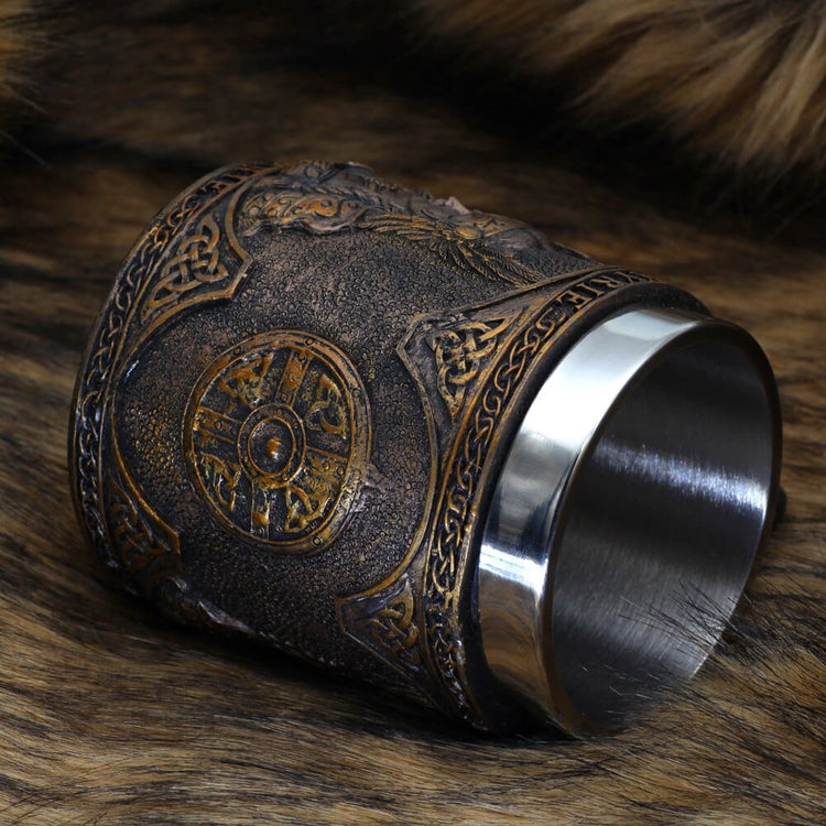 Viking mug \"Tankard des Ailes de la Valkyrie Viking mug \"Tankard des Ailes de la Valkyrie