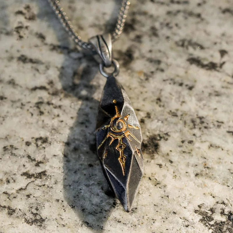Jötunn stone necklace \"forge your strength Jötunn stone necklace \"forge your strength