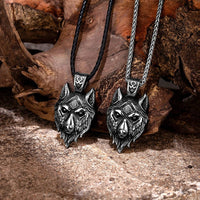 Viking wolf head necklace - Fenrir Viking wolf head necklace - Fenrir