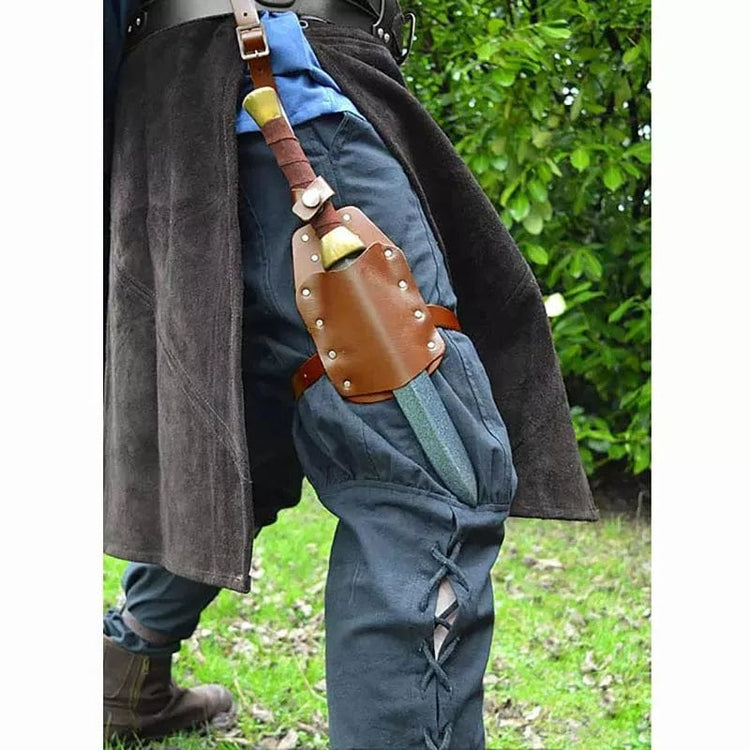 Leg dagger scabbard Leg dagger scabbard