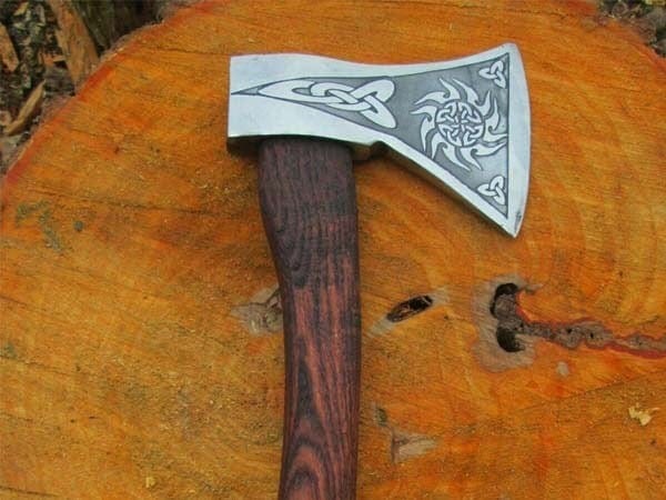 Viking warrior axe - \"Éclair-Tranchant Viking warrior axe - \"Éclair-Tranchant