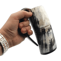Small Viking cup in ox horn Small Viking cup in ox horn