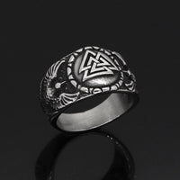 Valknut ring worn by Odin's ravens Valknut ring worn by Odin's ravens