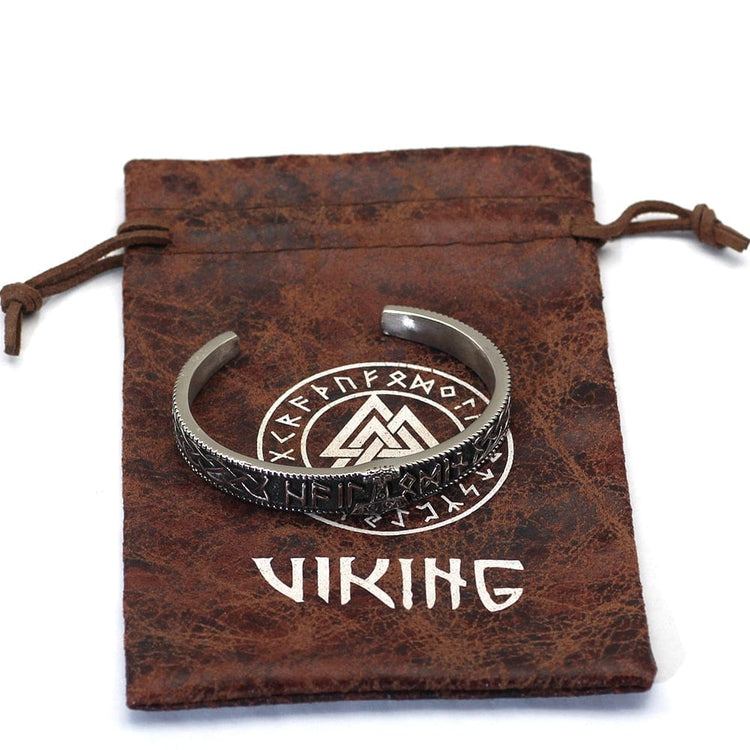 Mjolnir bracelet with runes Mjolnir bracelet with runes