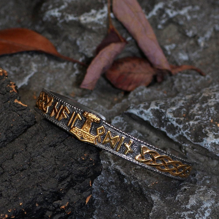 Mjolnir bracelet with runes Mjolnir bracelet with runes