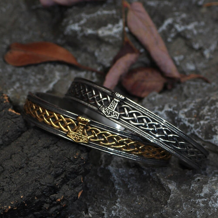 Viking bracelet with Mjolnir Viking bracelet with Mjolnir