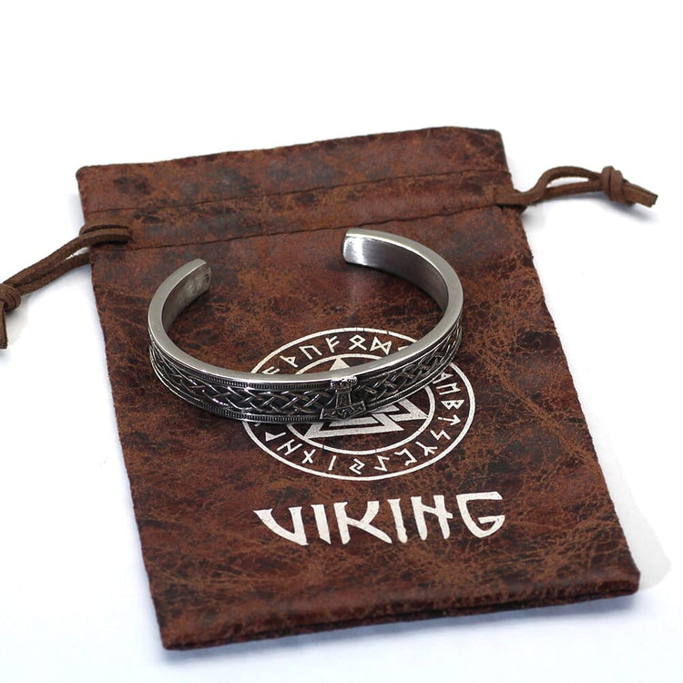 Viking bracelet with Mjolnir Viking bracelet with Mjolnir
