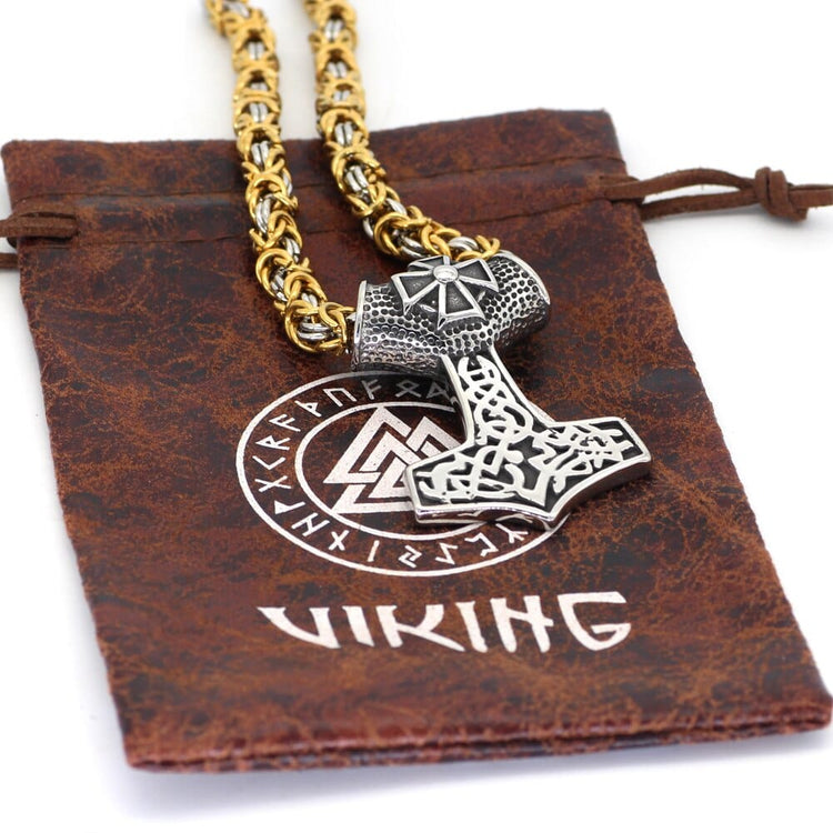 Bravery necklace Mjolnir ornamented Bravery necklace Mjolnir ornamented