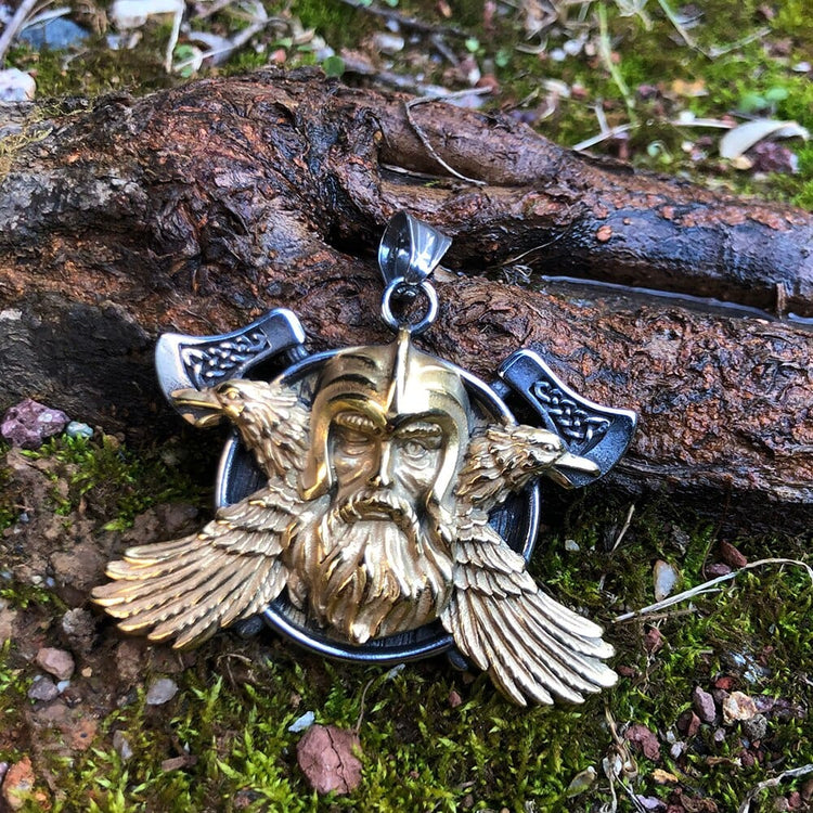 Legendary necklace - Odin Legendary necklace - Odin