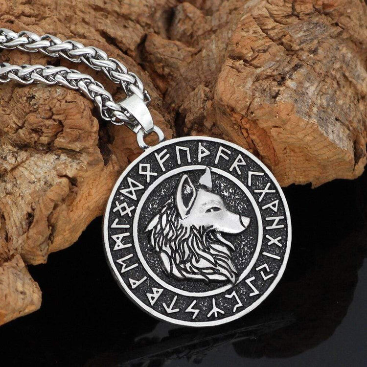 Wolf Necklace | Zinc Alloy Wolf Necklace | Zinc Alloy