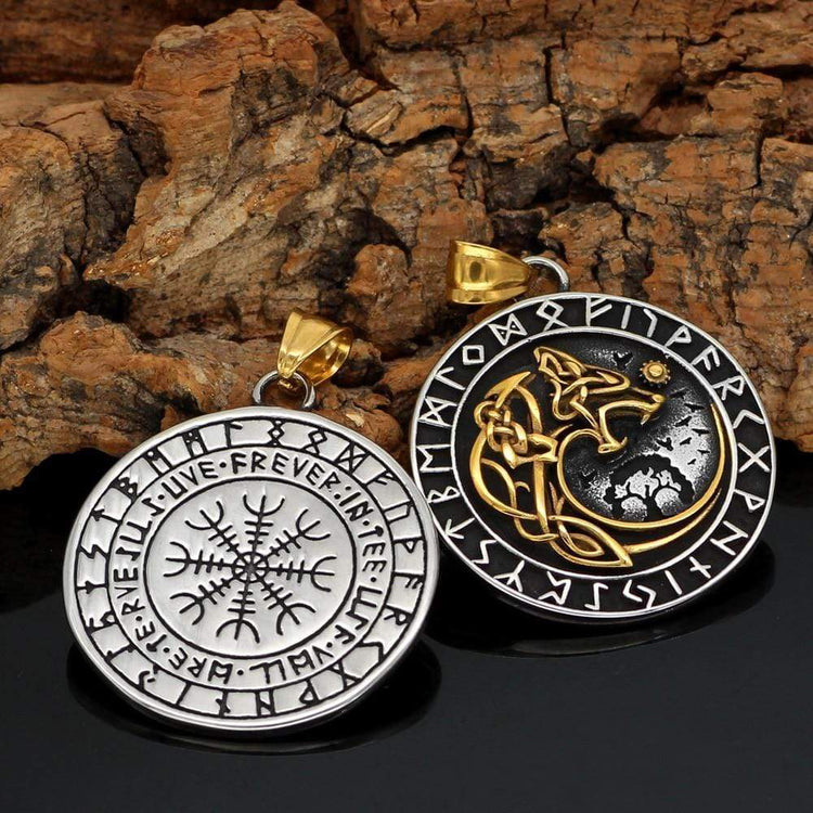 Giant Golden Wolf Necklace - Fenrir Giant Golden Wolf Necklace - Fenrir