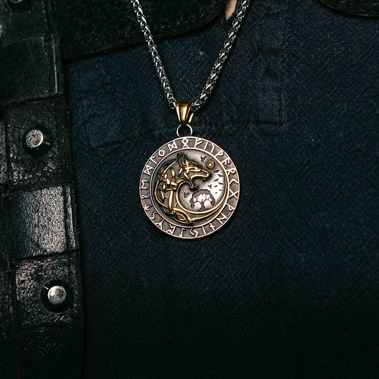 Giant Golden Wolf Necklace - Fenrir Giant Golden Wolf Necklace - Fenrir