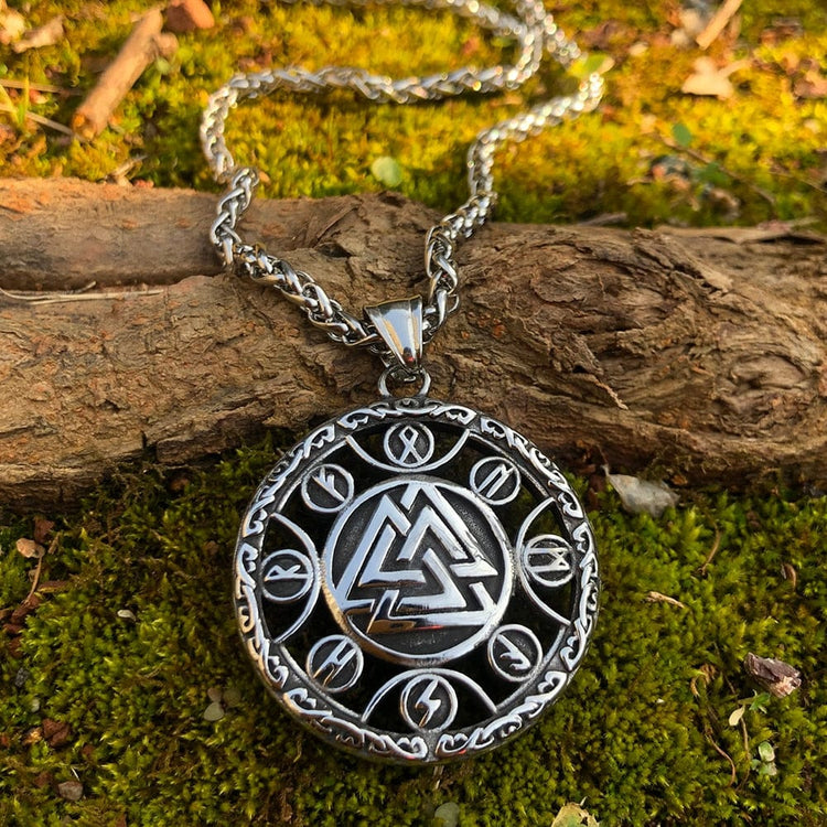 Valknut Runic Necklace Valknut Runic Necklace
