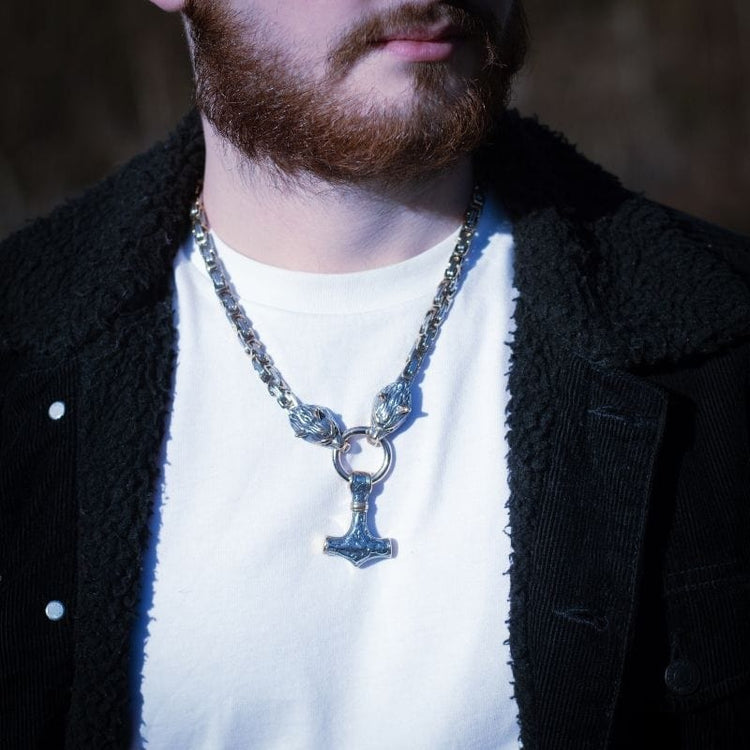 Viking Wolf necklace - Sköll et Hati Viking Wolf necklace - Sköll et Hati