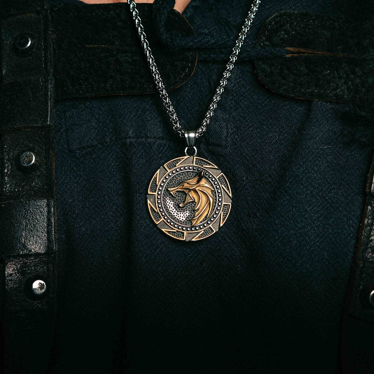 Viking necklace power of the Nordic wolves Viking necklace power of the Nordic wolves
