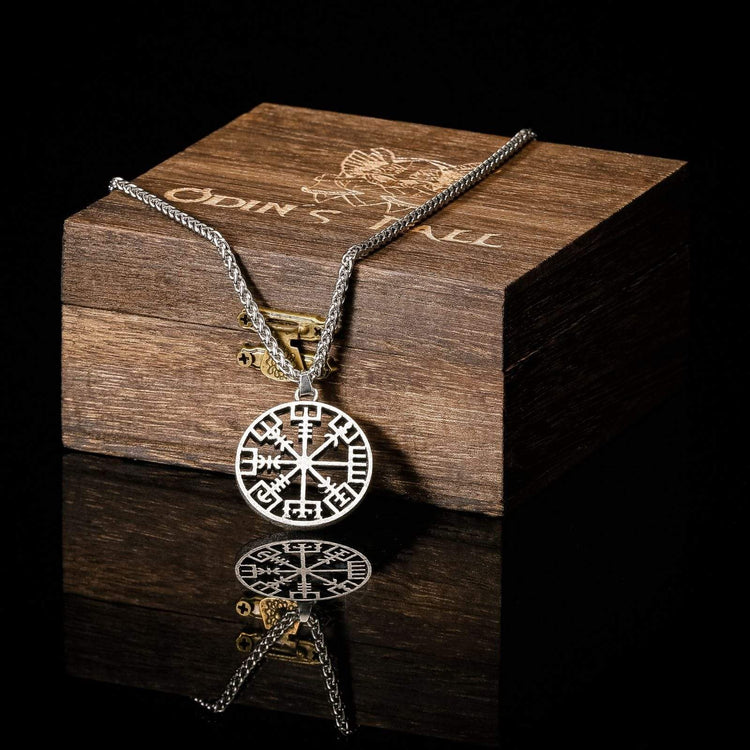 Viking Necklace Vegvisir Compass Viking Necklace Vegvisir Compass