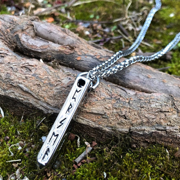 Pendant of runic protection of Odin Pendant of runic protection of Odin