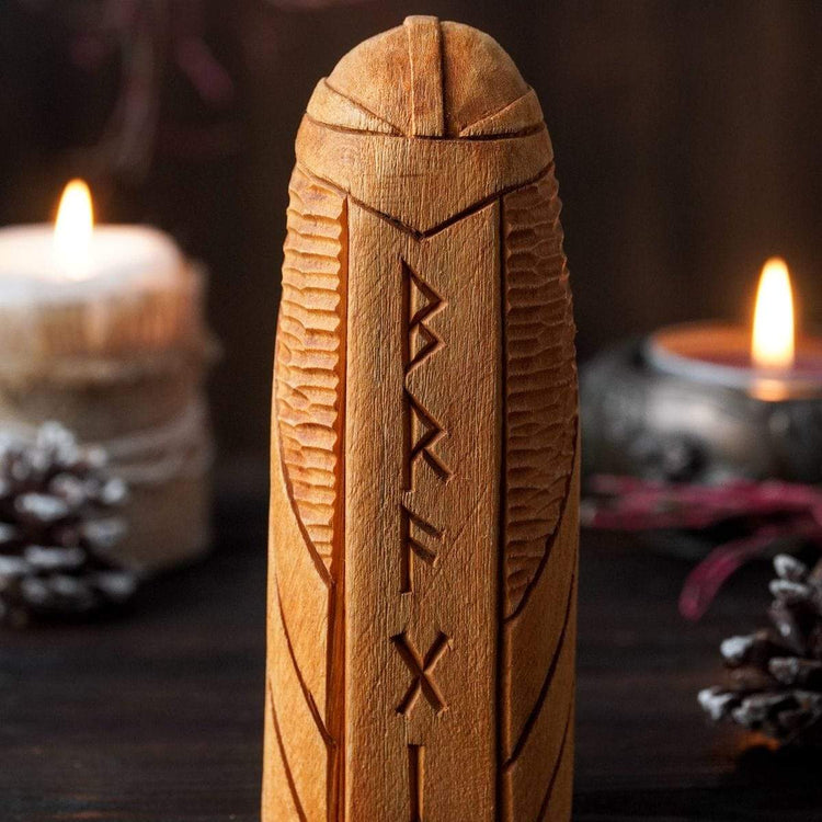 Wooden statue of Bragi Wooden statue of Bragi