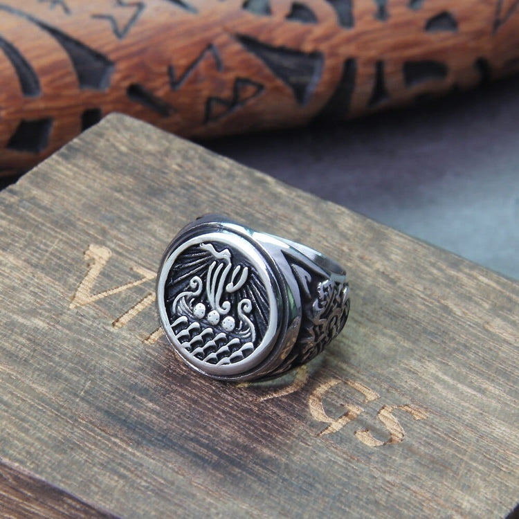 Viking Ring \"Ring of Jormungandr: The Eternal Drakkar\".