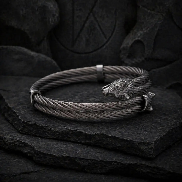 Viking Bracelet \"Broken Chains\"