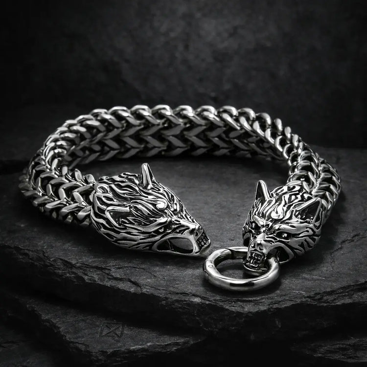 Viking Wolf Head Bracelet - Fenrir