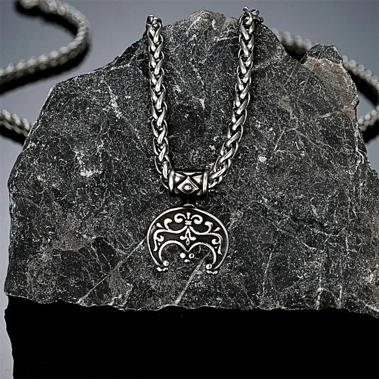 Nordic iris flower necklace