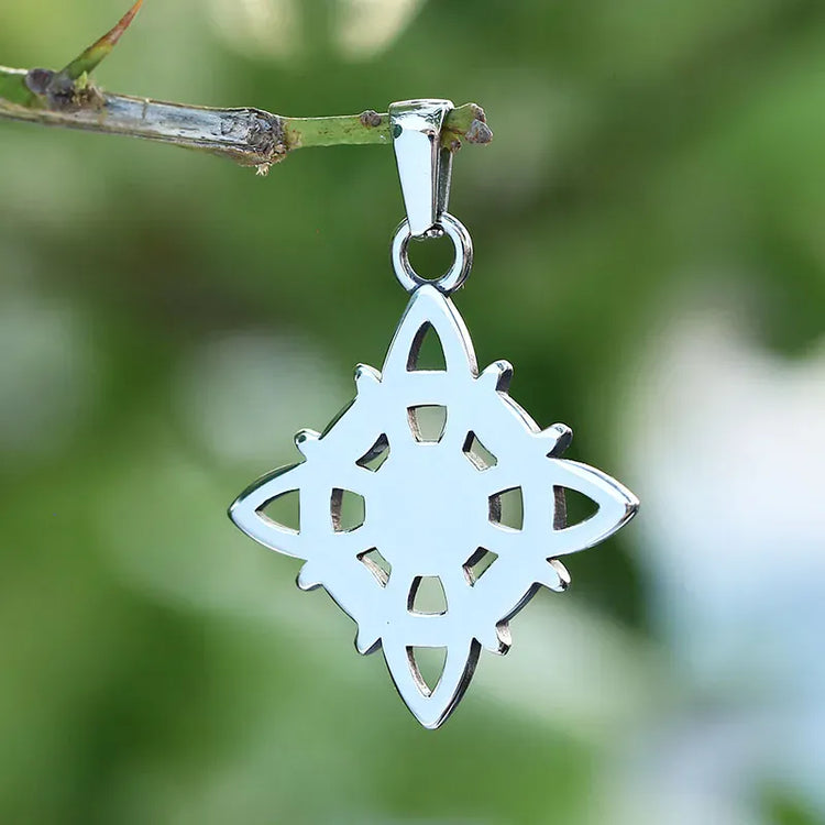 Necklace \"Keep the Light\" with moonstone