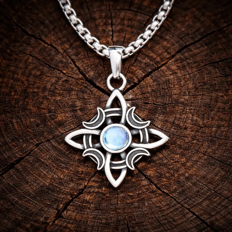 Necklace \"Keep the Light\" with moonstone