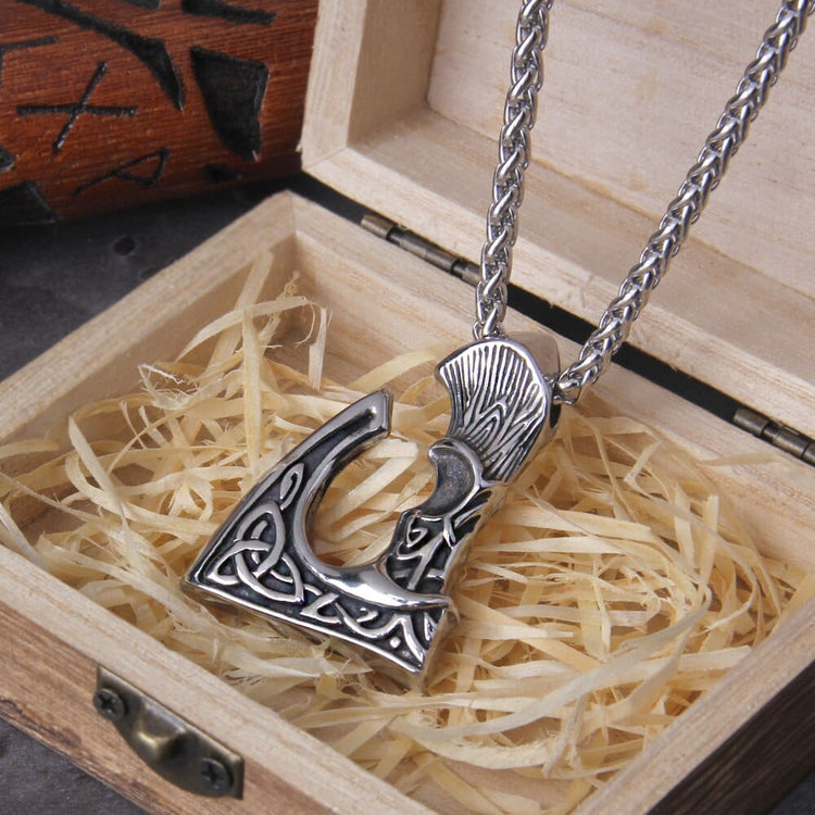 Viking Necklace \"Amulet of the Nordic Battle