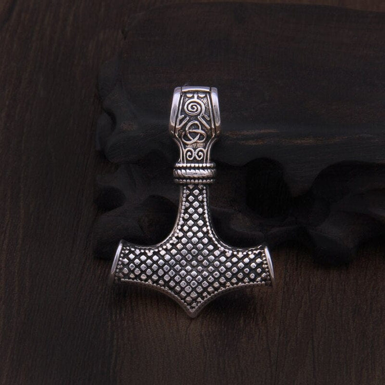 Pendant in 925 Sterling Silver - Mjolnir