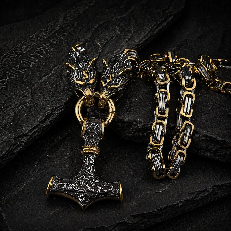 Viking Wolf Necklace - Sköll and Hati