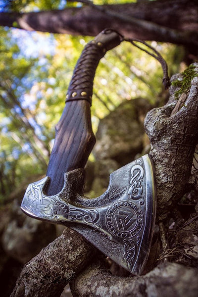 Viking Warrior Axe - "Fjord Breeze