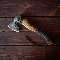 Viking warrior axe - \"Tempête du Ragnarök\" (Storm of Ragnarök)