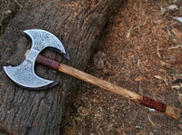 Viking warrior axe - \"Tranchoir des Tempêtes\" (Storm cleaver)