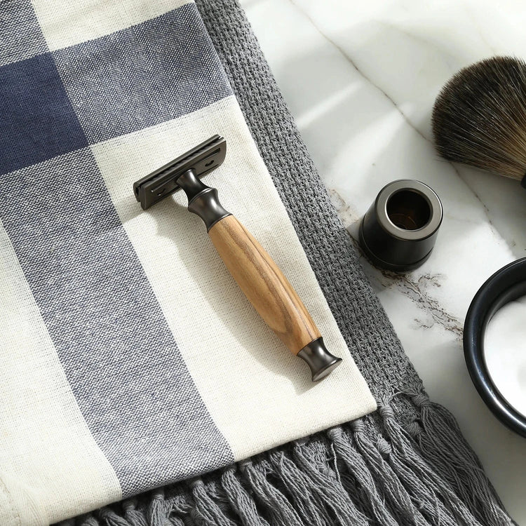 Viking razor in olive wood