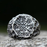 Ring \"Follow your path\" Vegvisir | Stainless steel