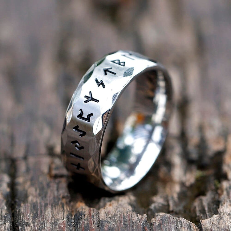 Viking ring rune "Hero's Wisdom"