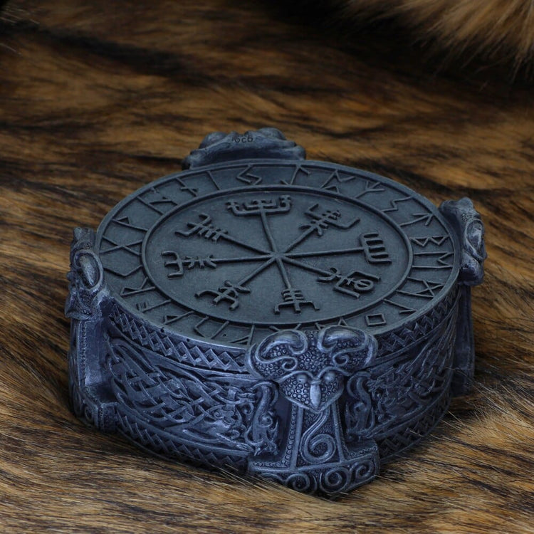 Viking jewellery box - Vegvisir