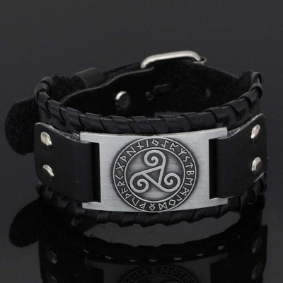 Triskele Breton leather bracelet