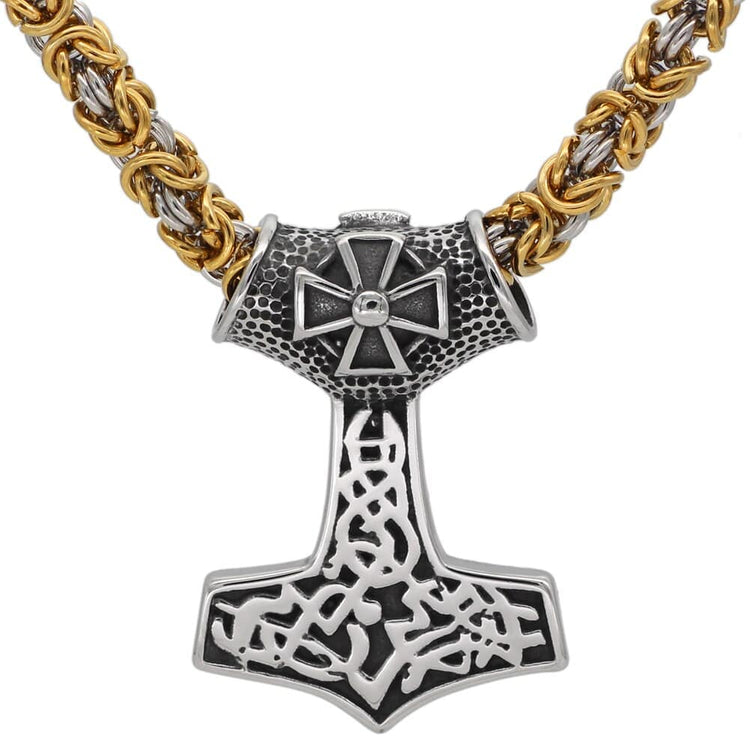 Bravery necklace Mjolnir ornamented