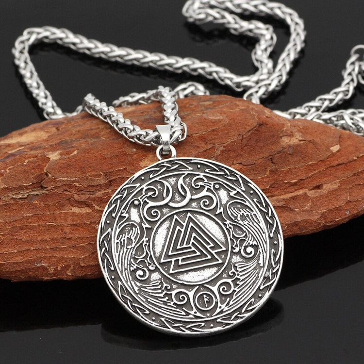 Viking Trinity Necklace - Valknut