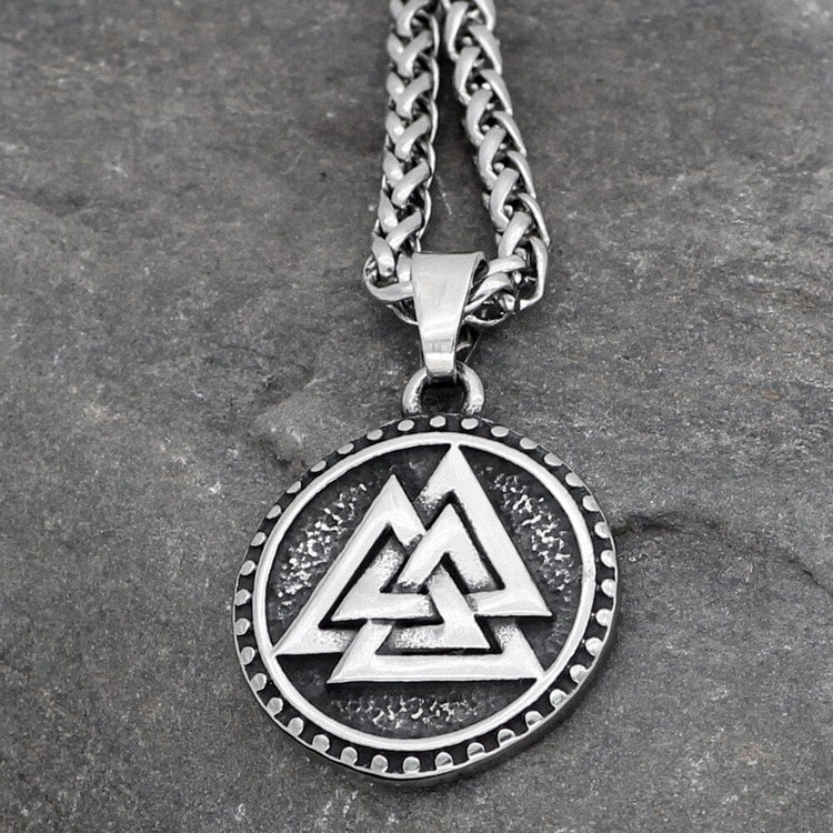 Necklace of the Fighter - Valknut