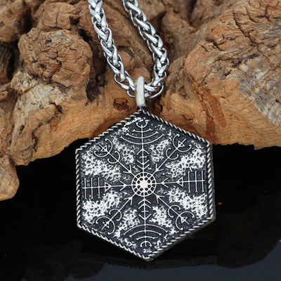 Necklace with carved spirit guide Vegvisir