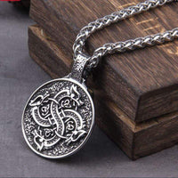 Viking necklace dragon dance